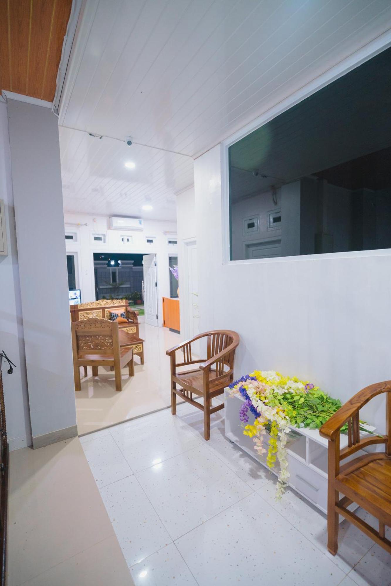 La Geiro Villa Labuan Bajo Exterior foto